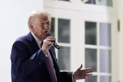 Polls: Trump Approval Ratings Sink as Voters Sour on His Handling of the Economy, Inflation