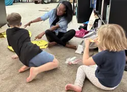 Snapp Shots: Berkeley center for deaf kids offers new program for parents